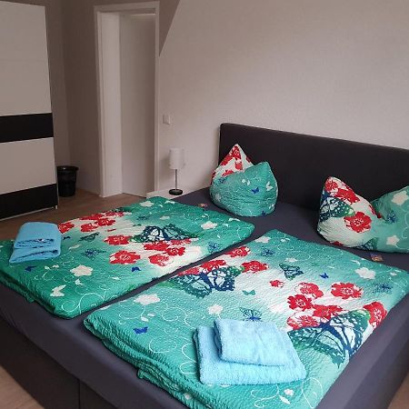Bed And Breakfast Zeulenroda Exterior foto